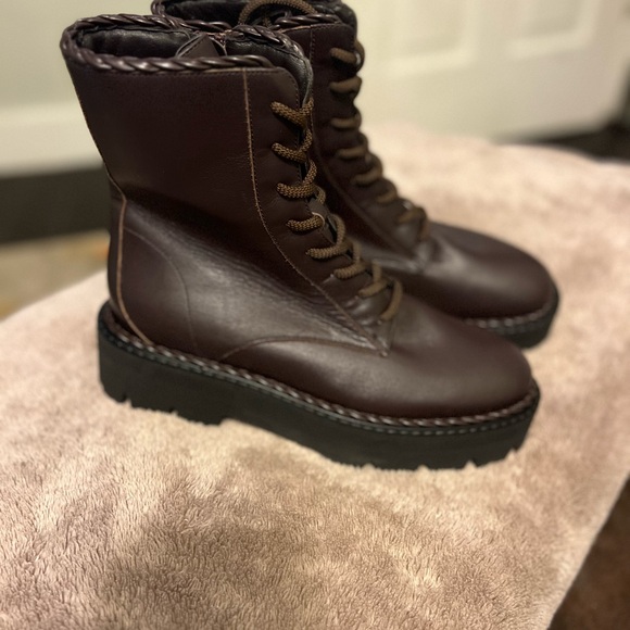 Aquatalia Sadie Boots. 8.5 NEW.  New but not in box. - Picture 7 of 7